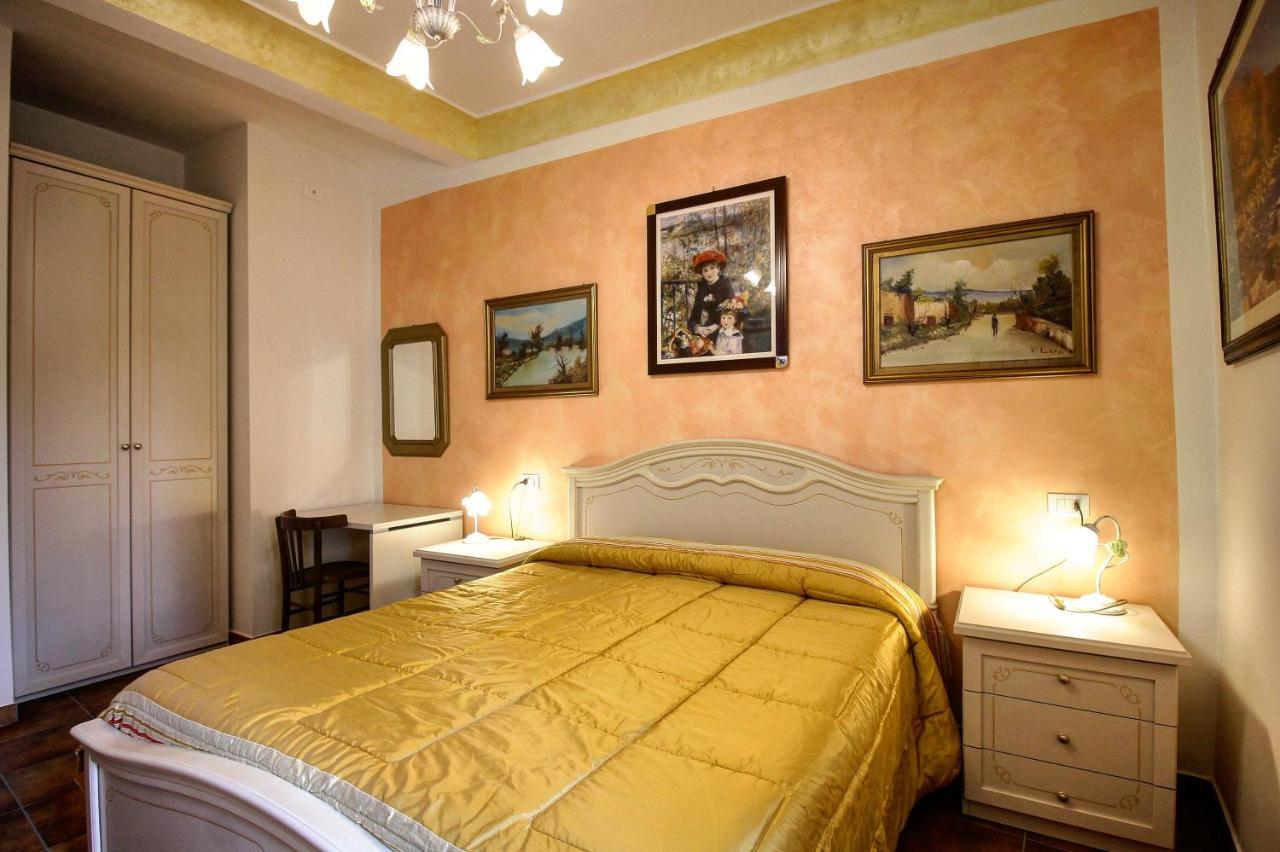 B&B In Centro A Pacentro エクステリア 写真