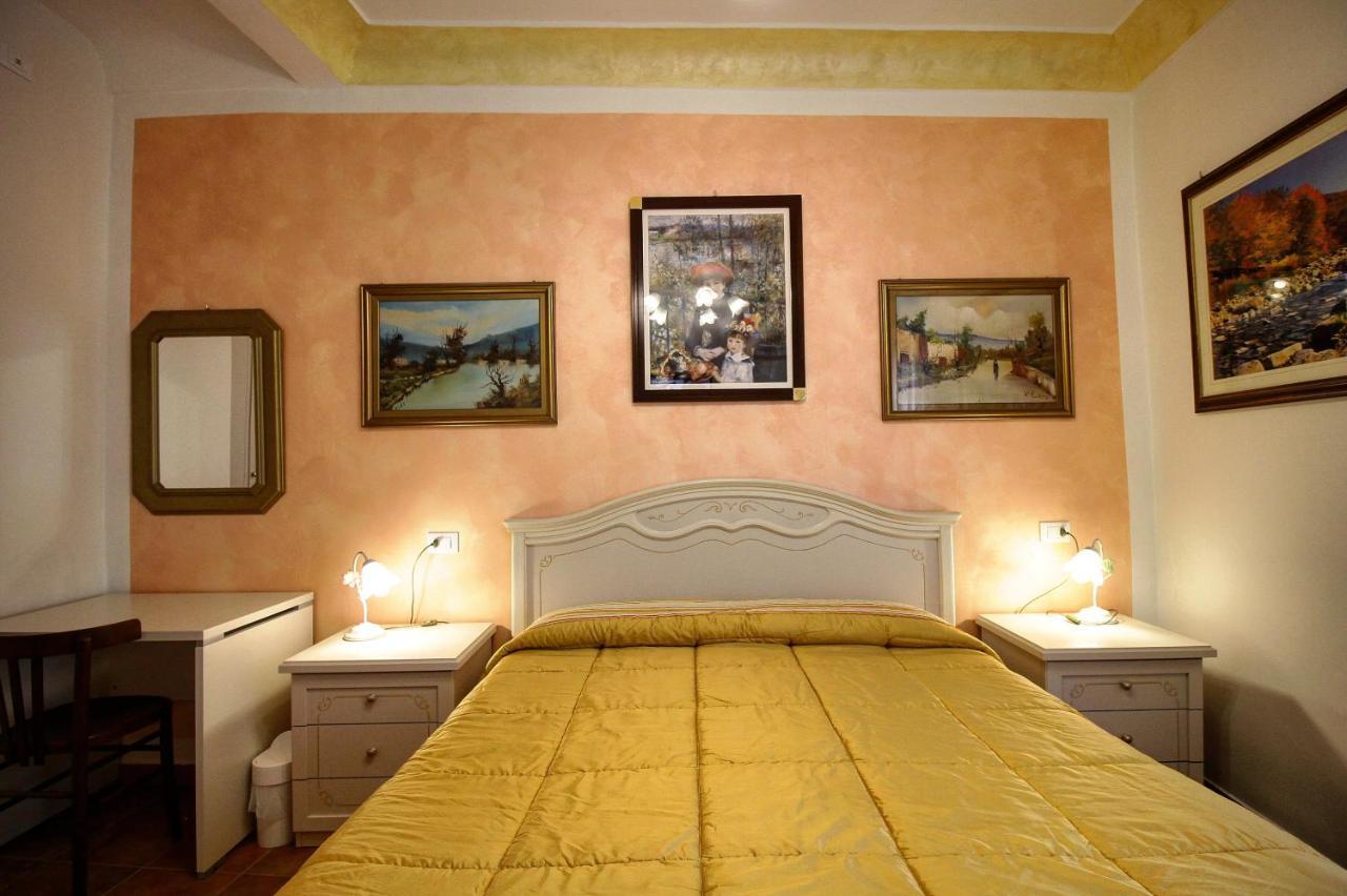B&B In Centro A Pacentro エクステリア 写真